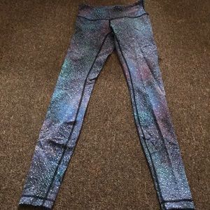 Lululemon Athletica size 4